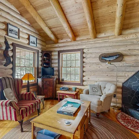 Fisherman'S Cabin